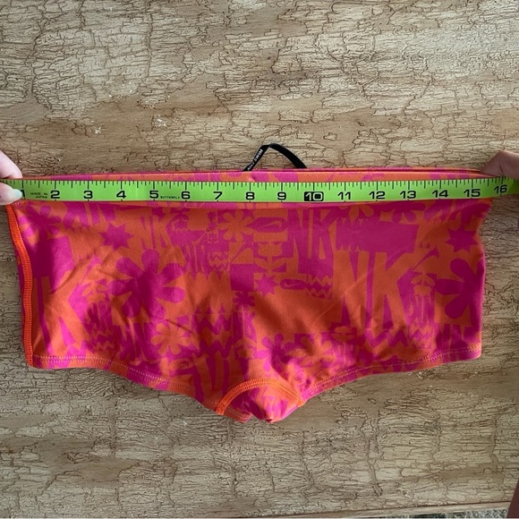 NWT Groovy Nike Swim Boyshort - Picture 6 of 6